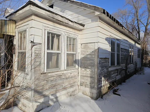 2525 Tyler St, Gary, IN 46407