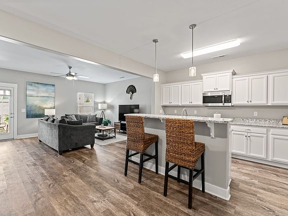 2nd image of 4126 Suntropic Ln