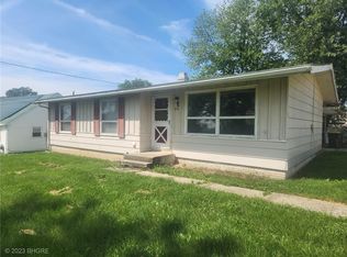 816 S Kossuth St, Osceola, IA 50213