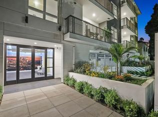 5820 La Mirada Ave #SSE9EHEV1, Los Angeles, CA 90038