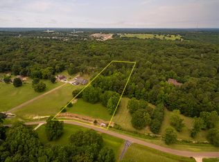 712 Long Meadow Dr, Oxford, MS 38655