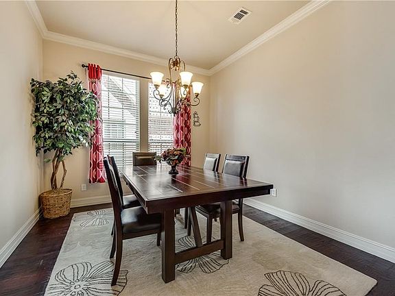 5th image of 3013 Appalachian Ln