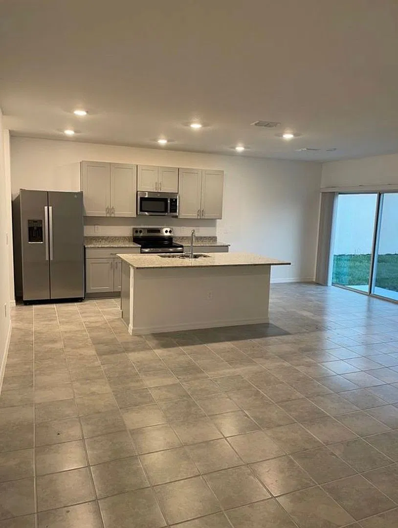 Spacious 3BR House in Kissimmee — Photo 4