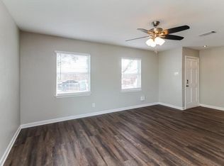 5049 Amhurst Ln, The Colony, TX 75056