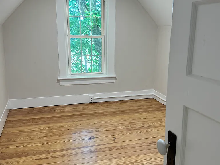 40 Spring Street Ext — Photo 12