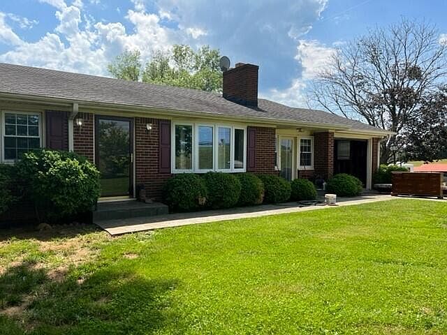 1st image of 1014 Brown Ct