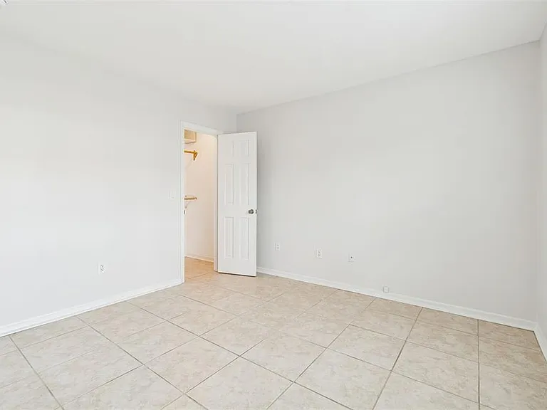 10375 Carrollwood Ln #332 — Photo 25