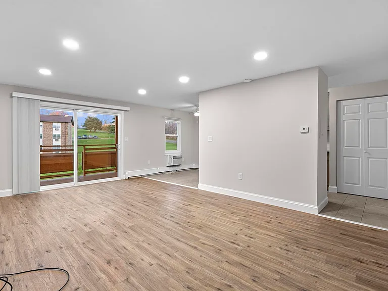45 Jefferson Rd #1-7 — Photo 15