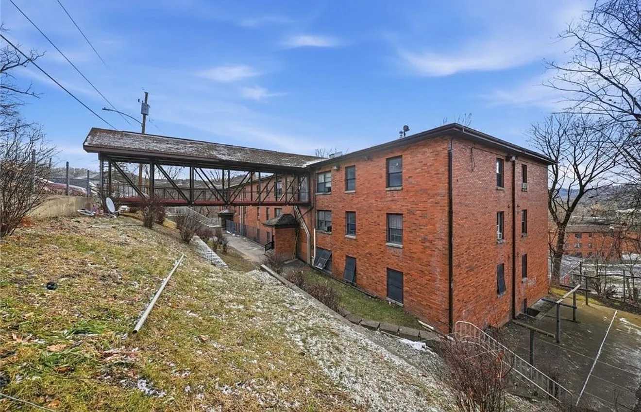 Ridgemont Apartments — Photo 1