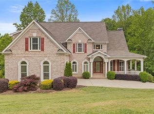 2000 Harbor Ridge Ct, Buford, GA 30518