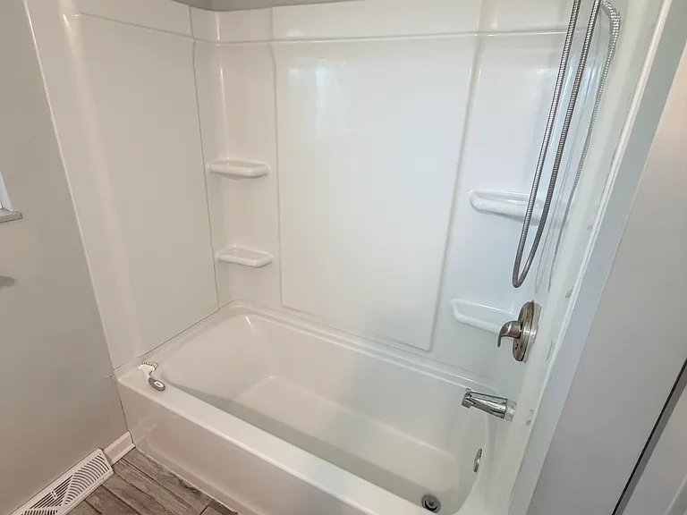 20404 Lunn Rd #20400 — Photo 6