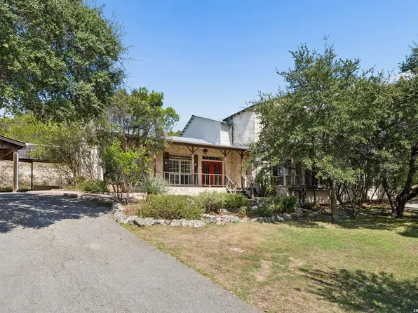 410 SPARKLING SPRINGS DR, Boerne, TX 78006