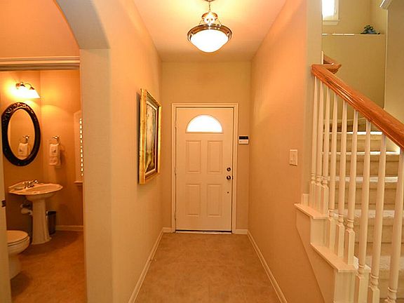 3rd image of 2510 Pepperidge Dr