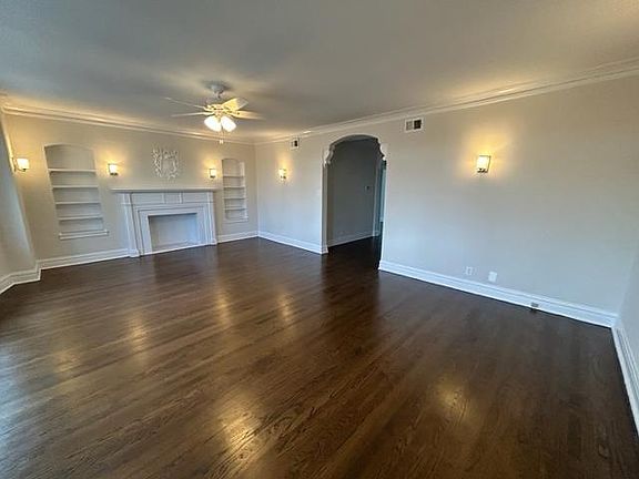 2nd image of 7372 N Winchester Ave Floor 3