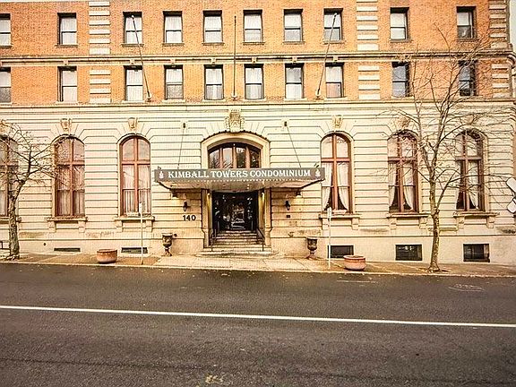 2nd image of 140 Chestnut St APT 604