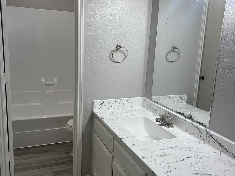 1908 San Rafael St #1908 — Photo 13