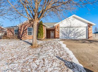 607 Tumbleweed St, Lowell, AR 72745
