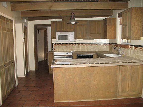 5th image of 2325 El Nido Ct NW
