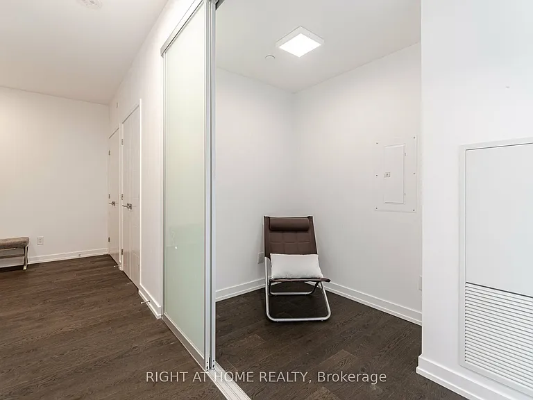 488 University Ave S #2507 — Photo 5
