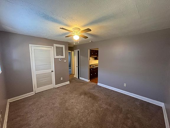 2nd image of 2261 Springmont Ave APT A
