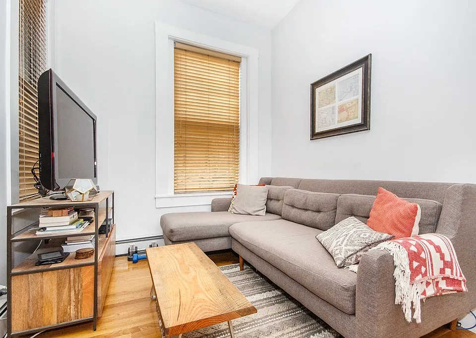 29 Fayette St #12