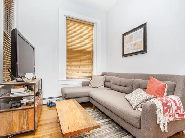 29 Fayette St APT 12, Boston, MA 02116