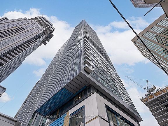 2nd image of 8 Cumberland St #1608