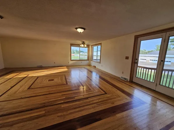 1004 Water Avenue, Hillsboro, WI 54634