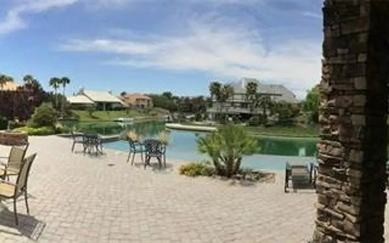 8741 Newport Isle Ct — Photo 13