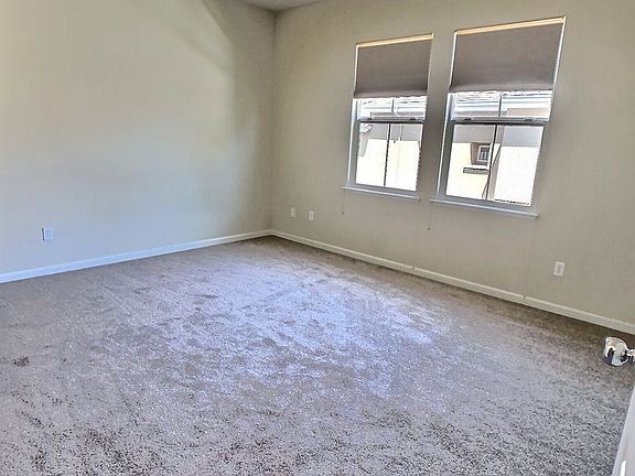 5th image of 1485 W San Carlos St