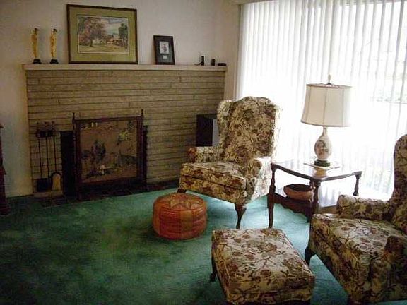 5th image of 55847 Oak Manor Pl