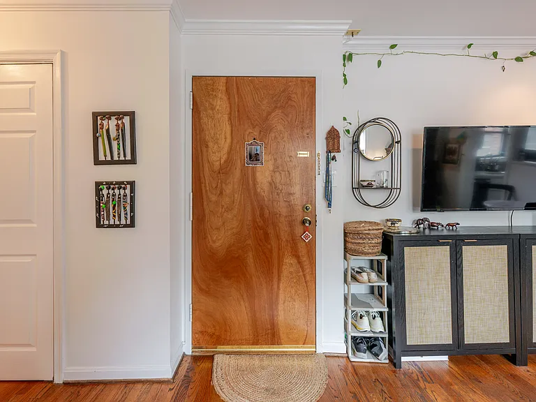 1661 Park Rd NW #105 — Photo 4
