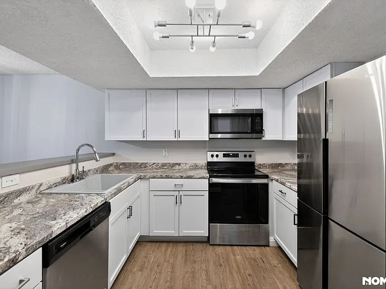 7203 Timbercreek Dr — Photo 5