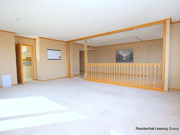 2nd image of A602 Eau Claire Ave SW #500