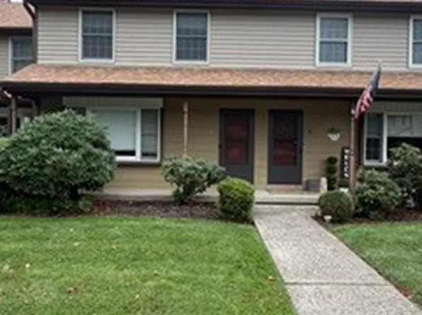 6 McIntosh Circle #6, Rocky Hill, CT 06067