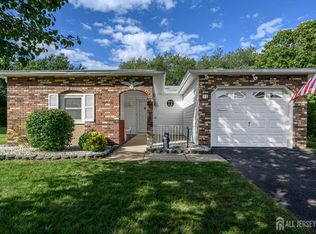 11 Graham Ct, Brick, NJ 08724