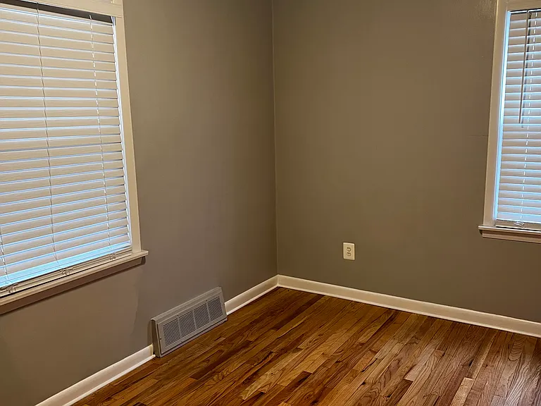 757 Champaign Rd — Photo 17