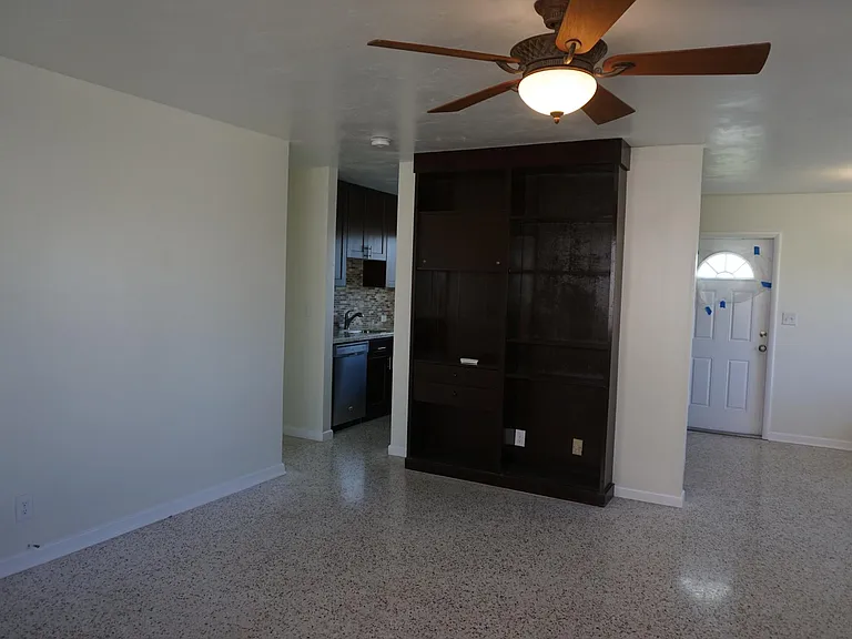 744 Tuscaloosa St — Photo 7