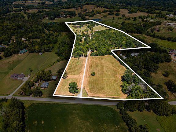 3rd image of 8362 Patterson Rd