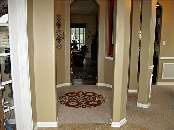 4th image of 5055 Carlton Pkwy
