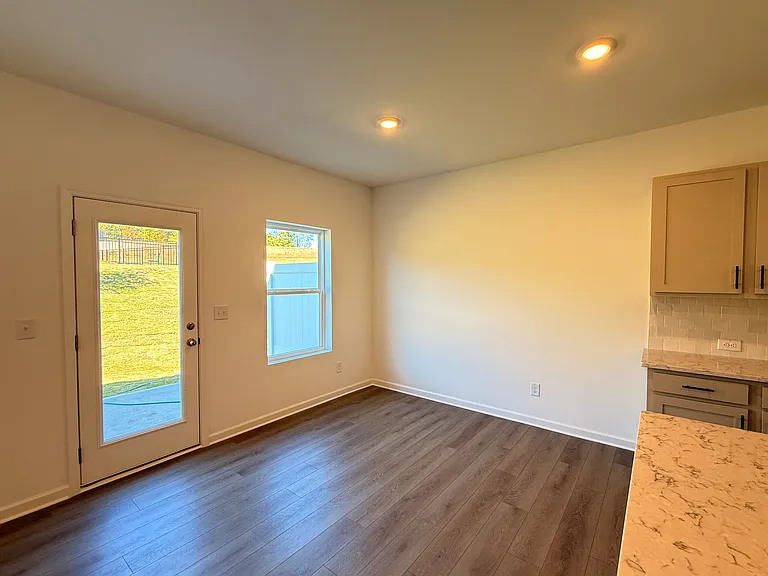 228 Kinship Dr SW — Photo 6