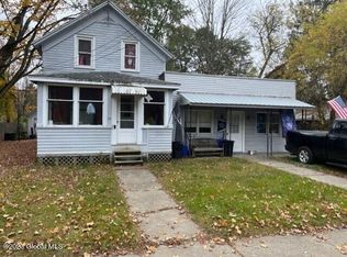 28 North St, Broadalbin, NY 12025