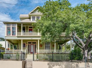 305 W Ashby Pl, San Antonio, TX 78212