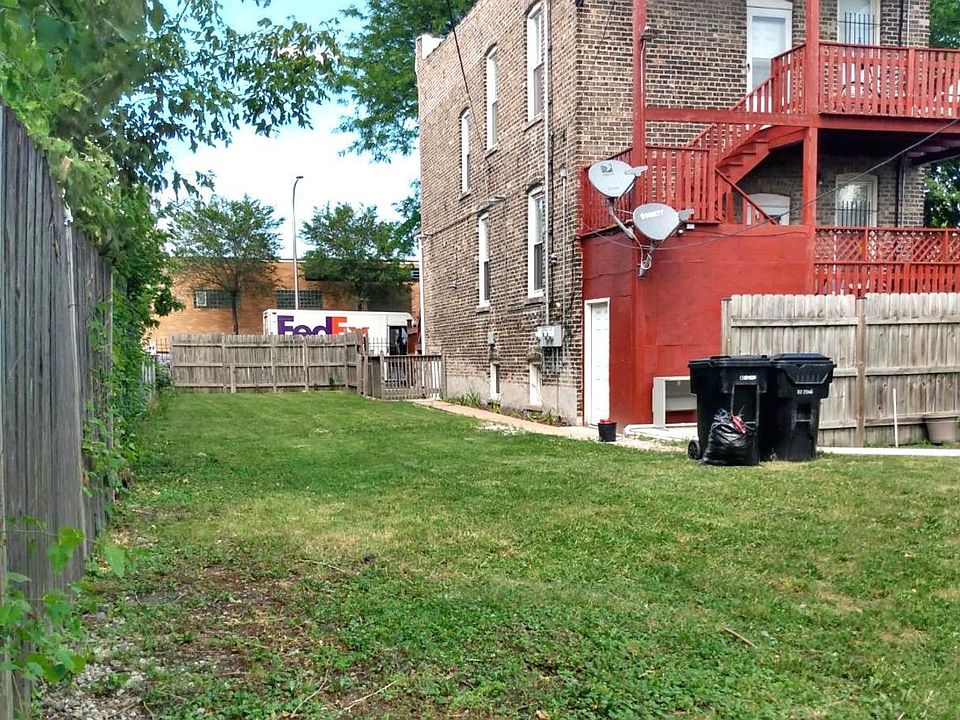 2nd image of 4945 W Grand Ave