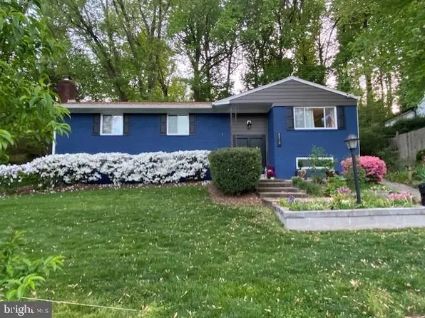 1219 Downs Dr, Silver Spring, MD 20904