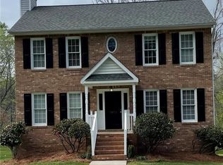 7072 Bridgewood Rd, Clemmons, NC 27012