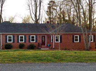 21 37th Ave NW, Hickory, NC 28601