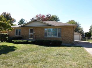 170 Hawkinson Ave, Galesburg, IL 61401