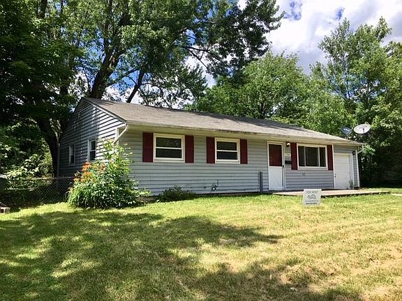 2nd image of 5304 Mapleridge Dr