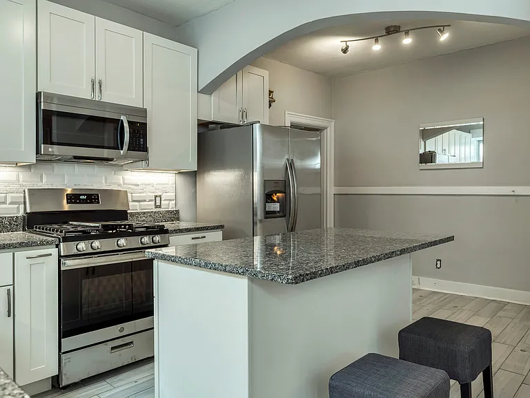 7024 Forsyth Blvd #2E — Photo 13